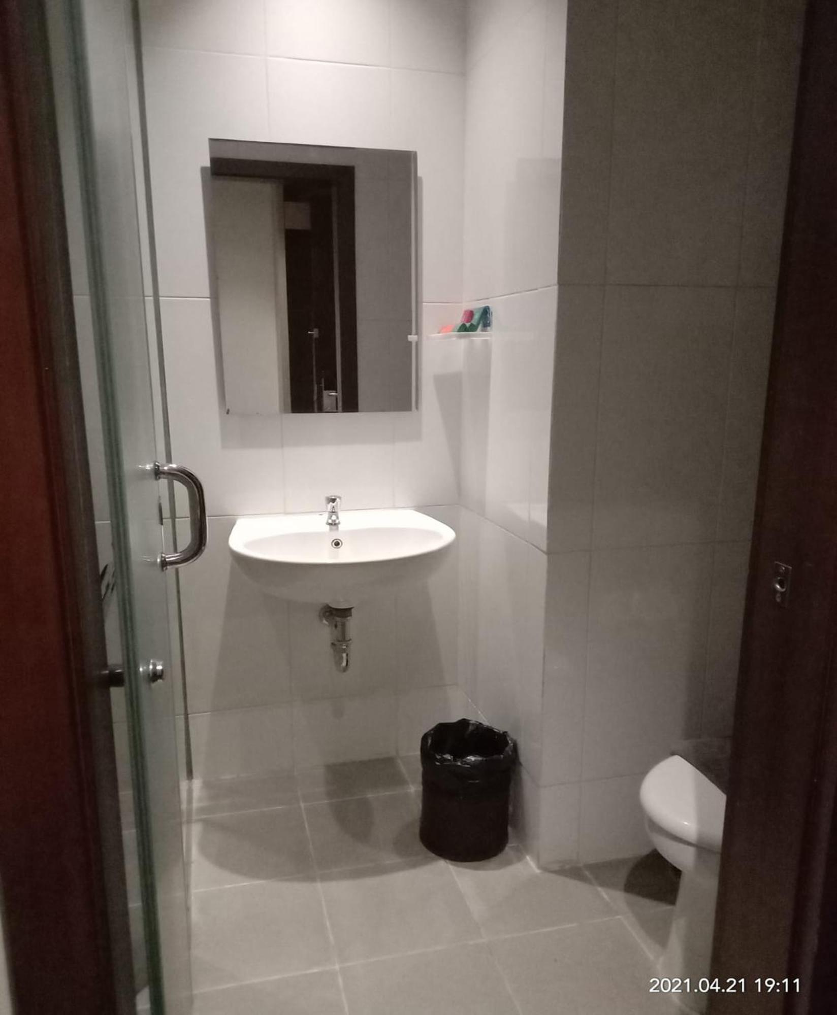 Hotel 88 Itc Fatmawati Jakarta By Wh Экстерьер фото